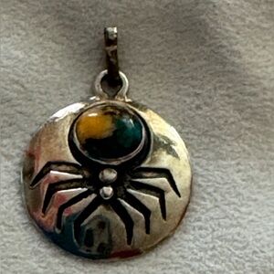 Vintage Unique Engraved Spider Pendant w/ Turquoise & Spiny Oyster Stone